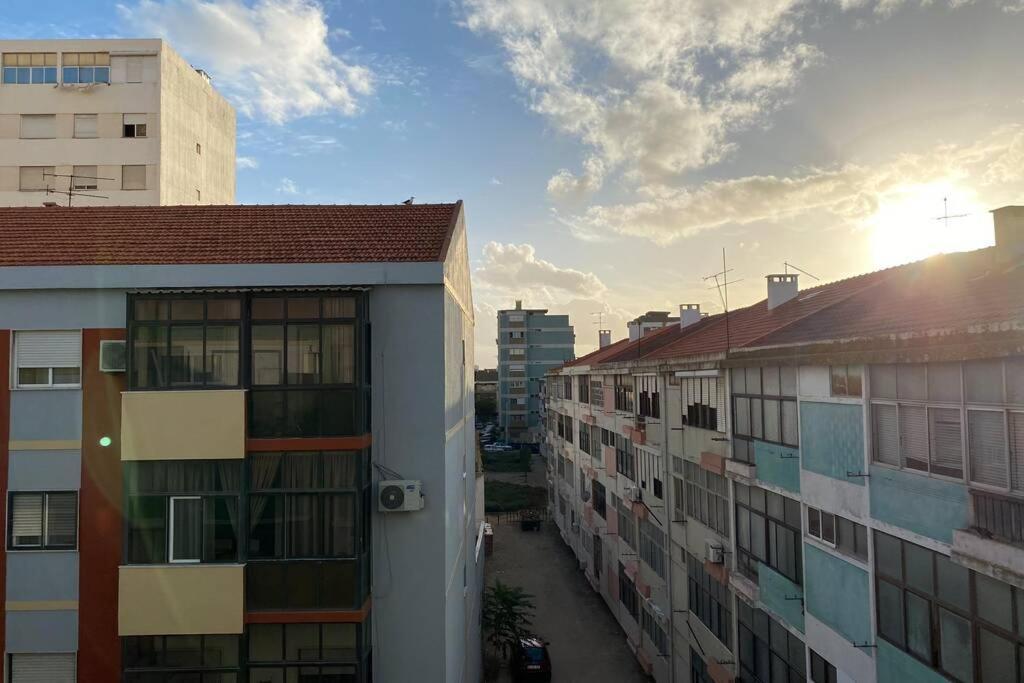 Barreiro Central Apartment المظهر الخارجي الصورة